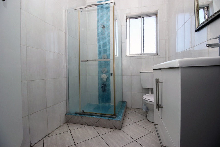 Commercial Property for Sale in Tuscany Glen Western Cape